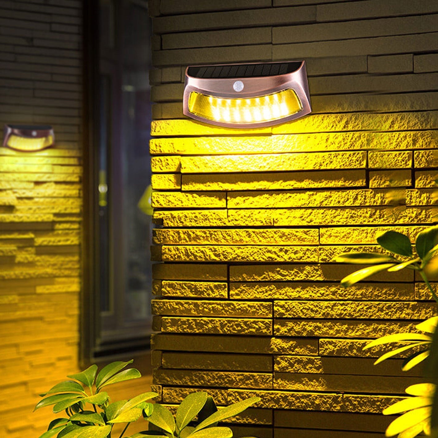Alder Solar Motion Wall Light, Black or Rose Gold IP65 Waterproof Solar Motion Sensor Light for Gate, Shed & Garage
