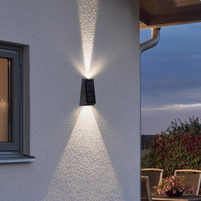 Aurora Solar Colour Light, Black Wireless Solar RGB Colour Changing Garden Light for Fence, Patio & Deck
