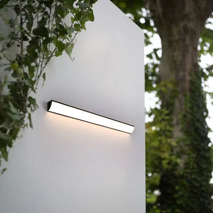 Halden Linear Outdoor Wall Light, Black IP65 Waterproof LED Up Down Wall Sconce for Porch, Patio & Garden Wall