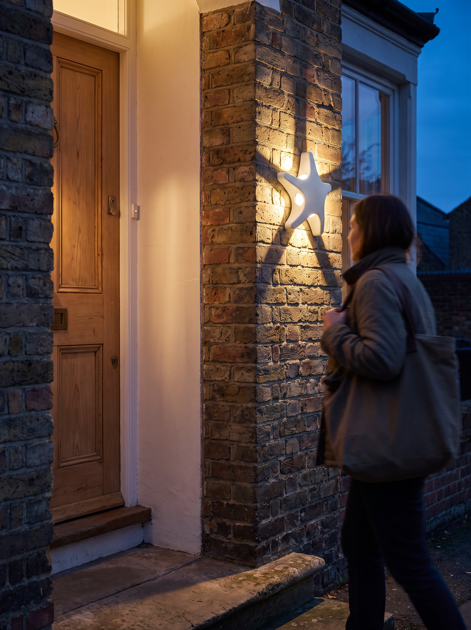 Anstey Fanned Wall Sconce, Slim White Black IP65 Waterproof LED Outdoo