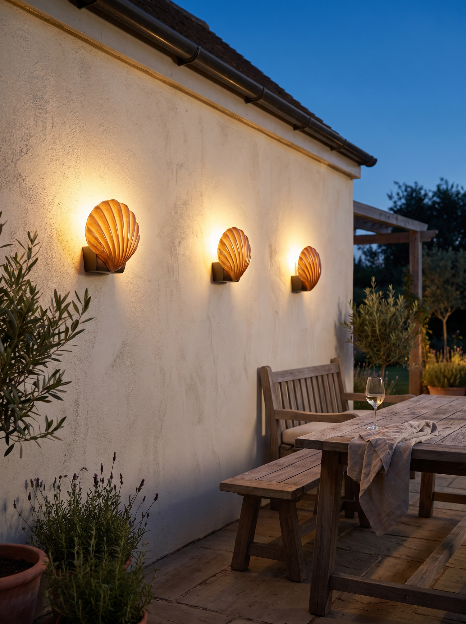 Cowrie Shell Wall Sconce, Amber Purple White IP65 Waterproof LED Outdo